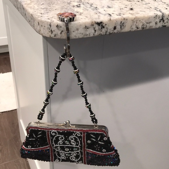 Organic Roses Rose Quartz Purse Holder - Picture 3 of 5